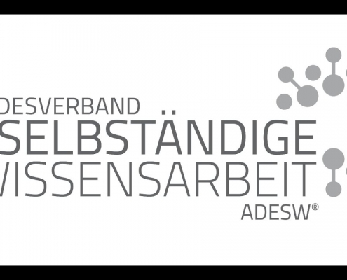 Grafik: Schriftzug mit Punkten teilweise durch Striche verbunden oben rechts